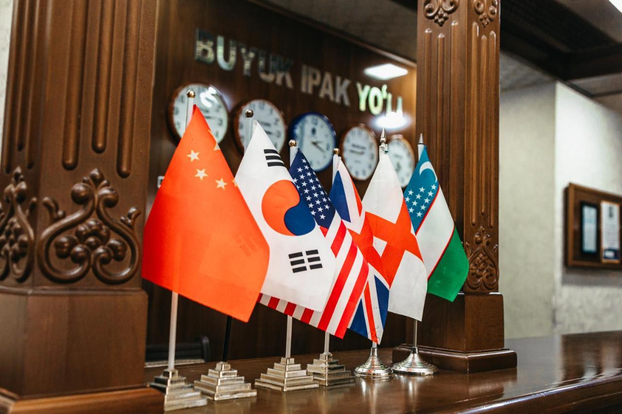 Buyuk Ipak Yo'Li Hotel Namangan Eksteriør bilde