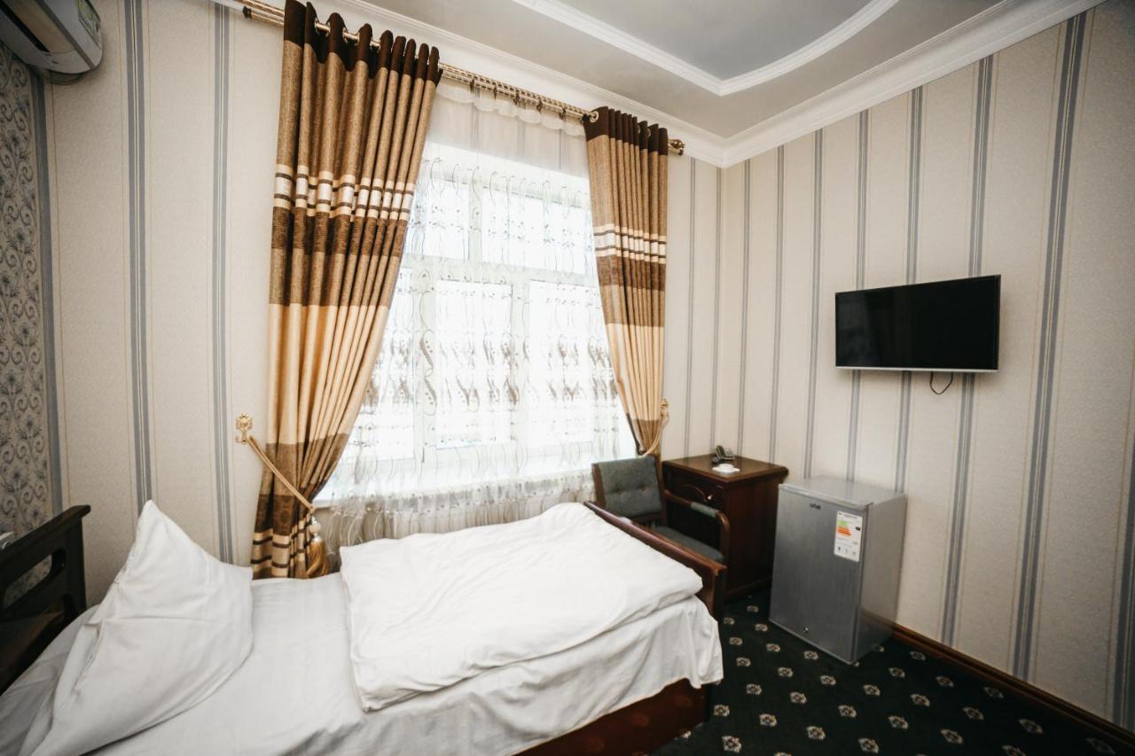 Buyuk Ipak Yo'Li Hotel Namangan Eksteriør bilde